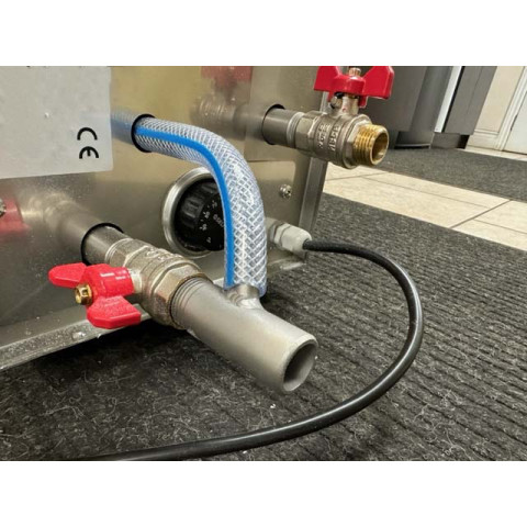 Knife Sterilizer with Overflow Control and Overheat Protection