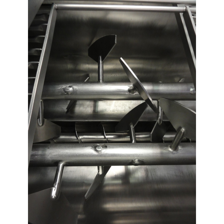 Never used Velati paddle mixer M2000