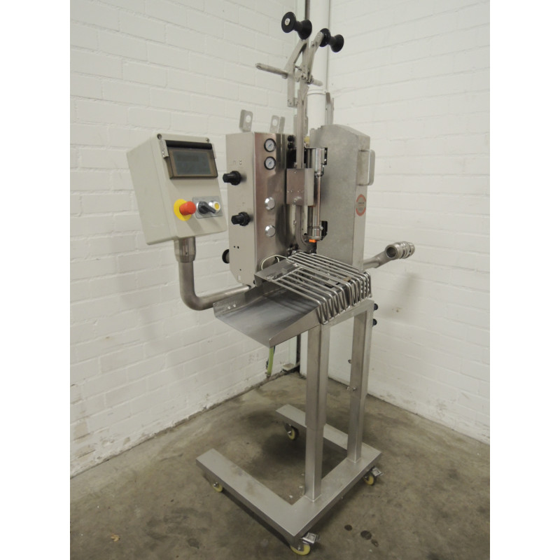 Used TipperTie automatic clipper KDC-R75